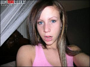  (1024x768, 143 k...)